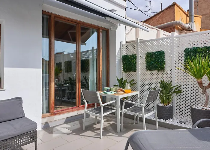 Sunny Cozy Penthouse With A Terrace At Plaza Del Carmen